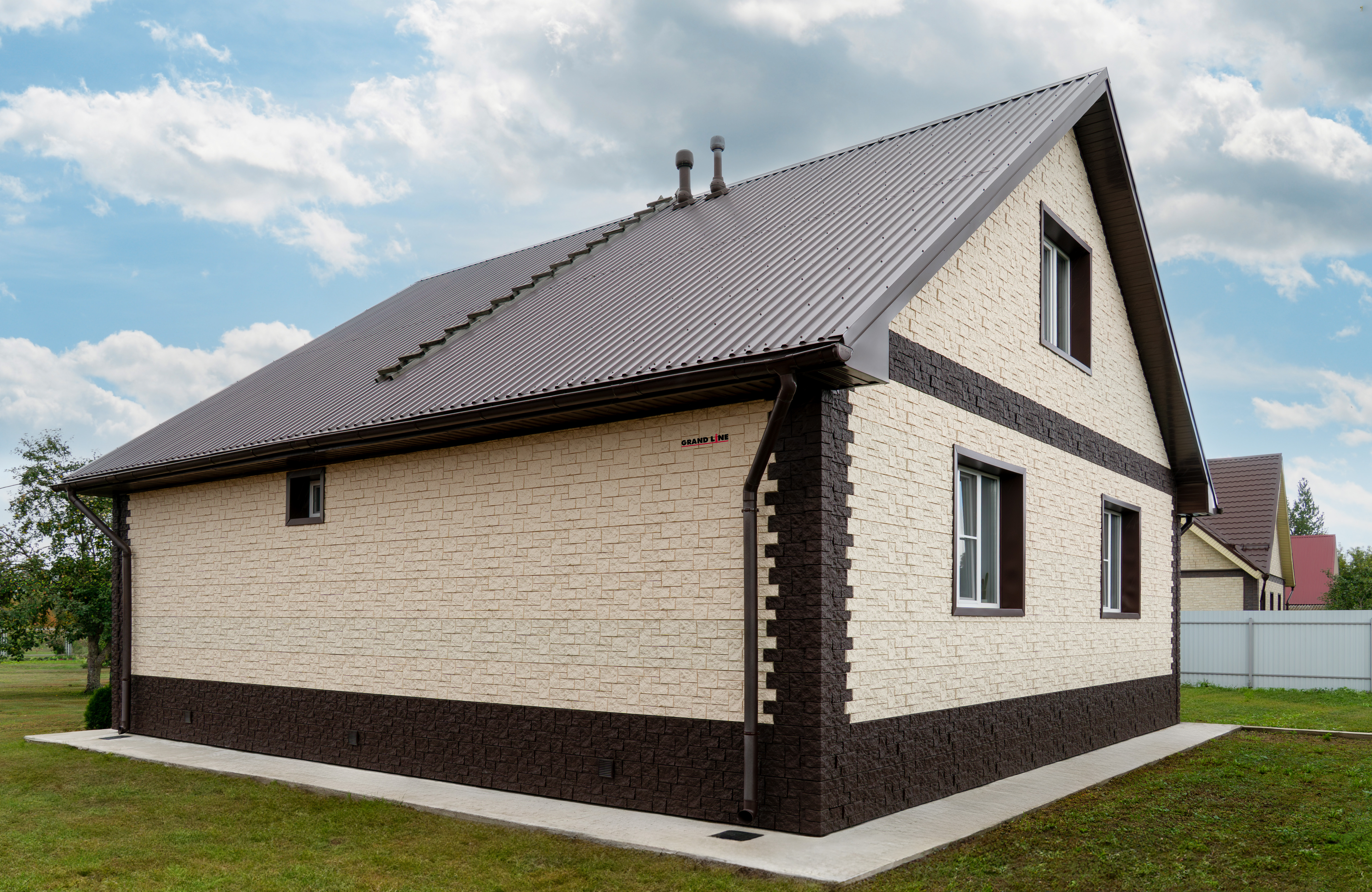 Фасадная панель Grand Line Дикий камень Классика шоколадный