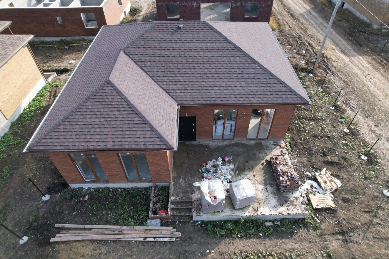 Ламинированная черепица Docke PIE DRAGON/ LUX/ Трюфель Ламинированная черепица Docke PIE DRAGON/ LUX/ Трюфель