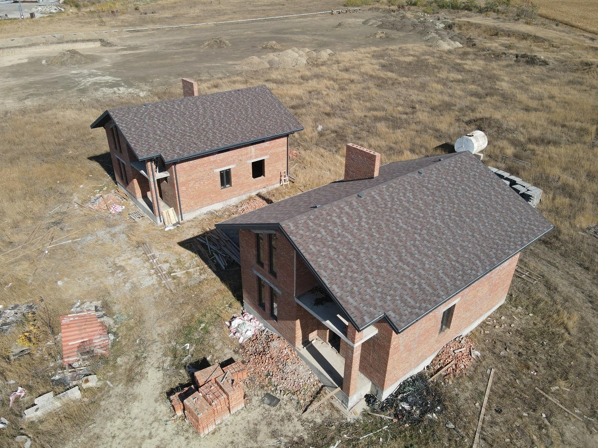 Ламинированная черепица Docke PIE PREMIUM/ DRAGON/ Слива Ламинированная черепица Docke PIE PREMIUM/ DRAGON/ Слива