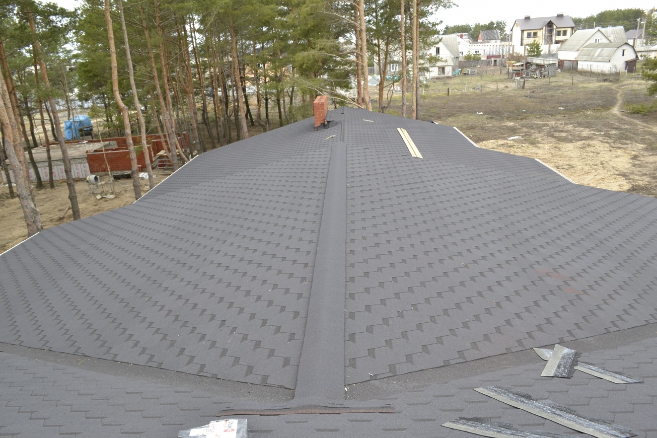 Гибкая черепица Docke PIE STANDARD/ СОТА/ Серый Гибкая черепица Docke PIE STANDARD/ СОТА/ Серый