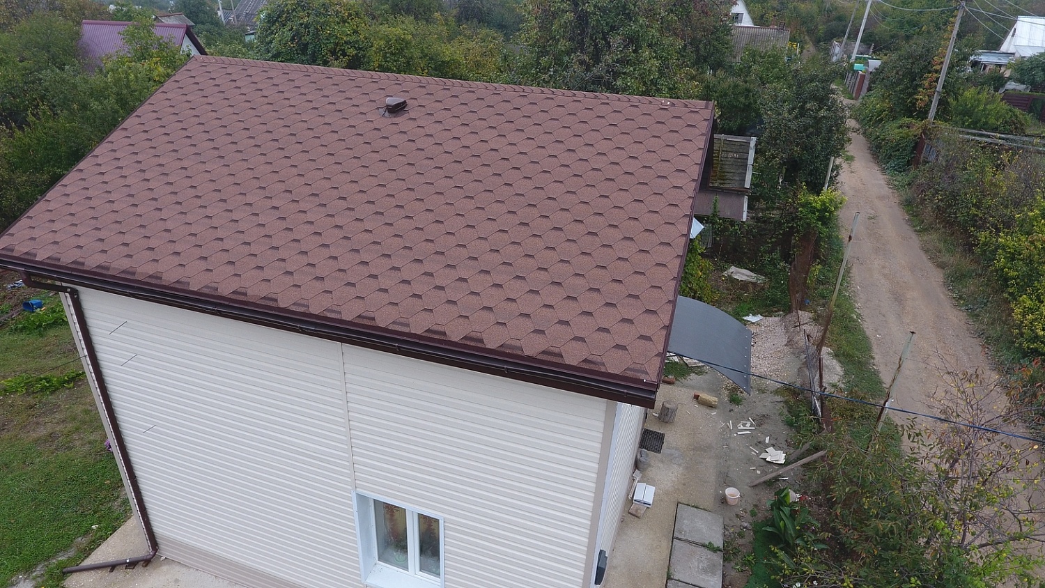 Гибкая черепица Docke PIE STANDARD/ СОТА/ Красный Гибкая черепица Docke PIE STANDARD/ СОТА/ Красный